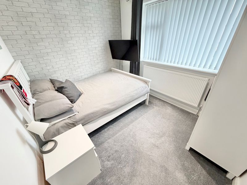 Bedford Avenue Whitby